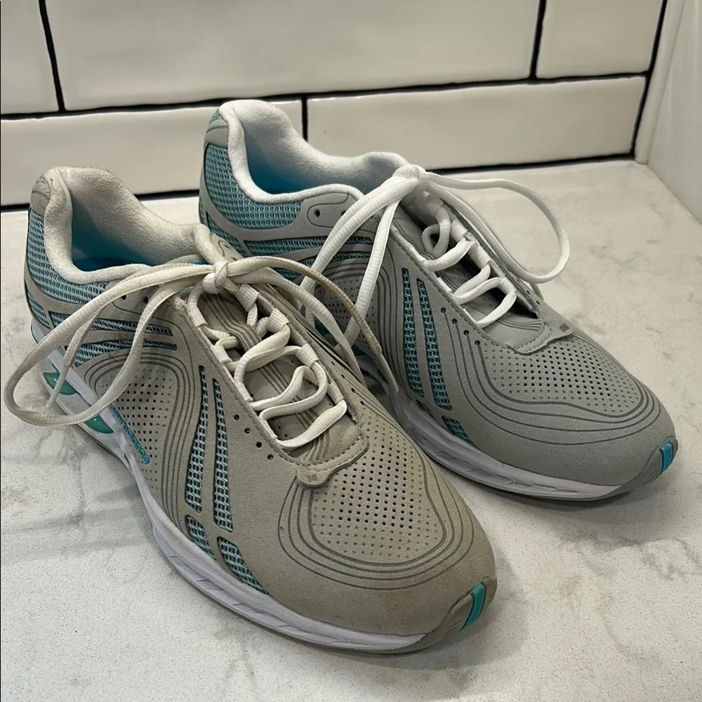 New Balance Wellness Toning Athletic Shoes‎ Size 10